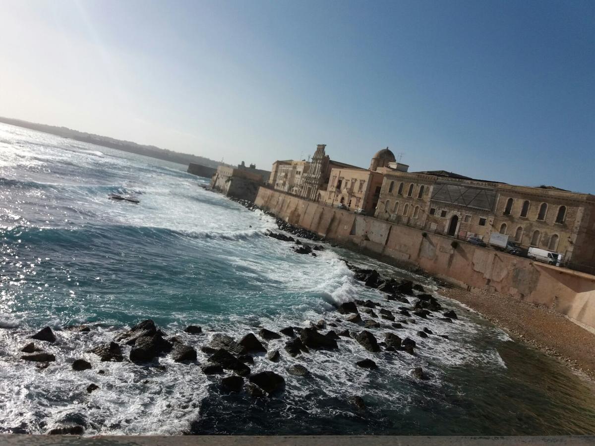 Ai Tintori Di Ortigia Villa Syracuse Bagian luar foto