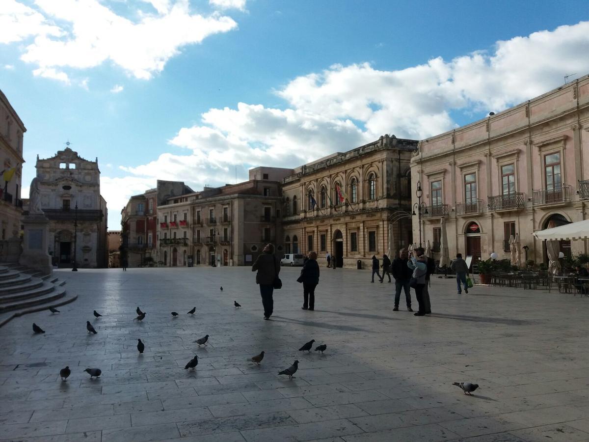 Ai Tintori Di Ortigia Villa Syracuse Bagian luar foto